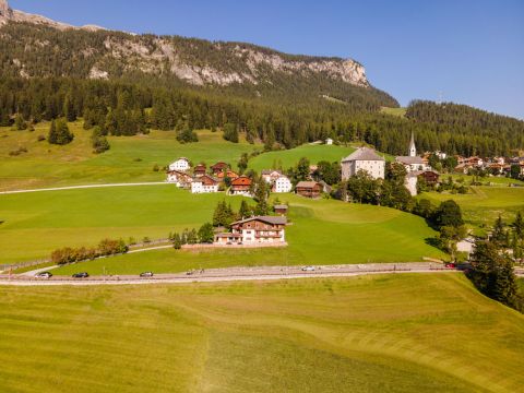 B&B e Appartamenti Garni Juri a La Villa in Alta Badia, sentirsi a casa tra le Dolomiti Immagine: B&B Apartments Garni Juri